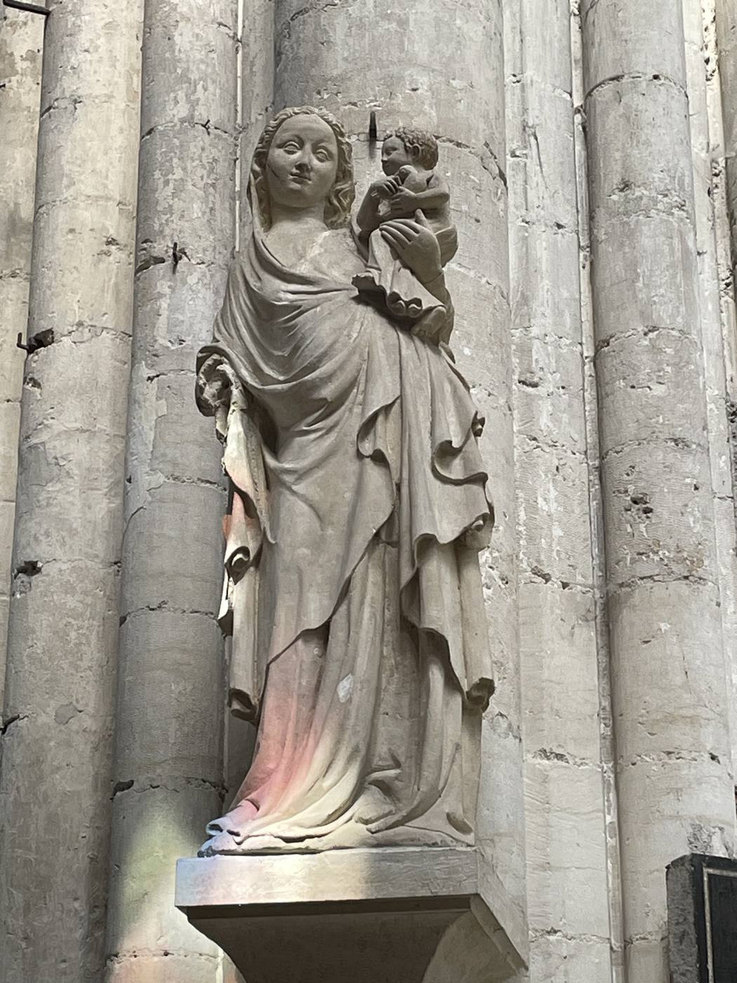 Autre vue : Le transept